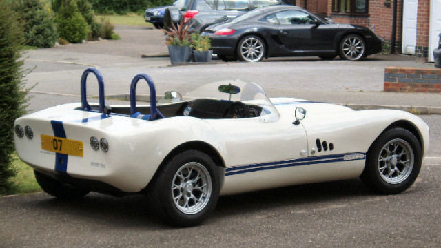 Fisher Fury R1